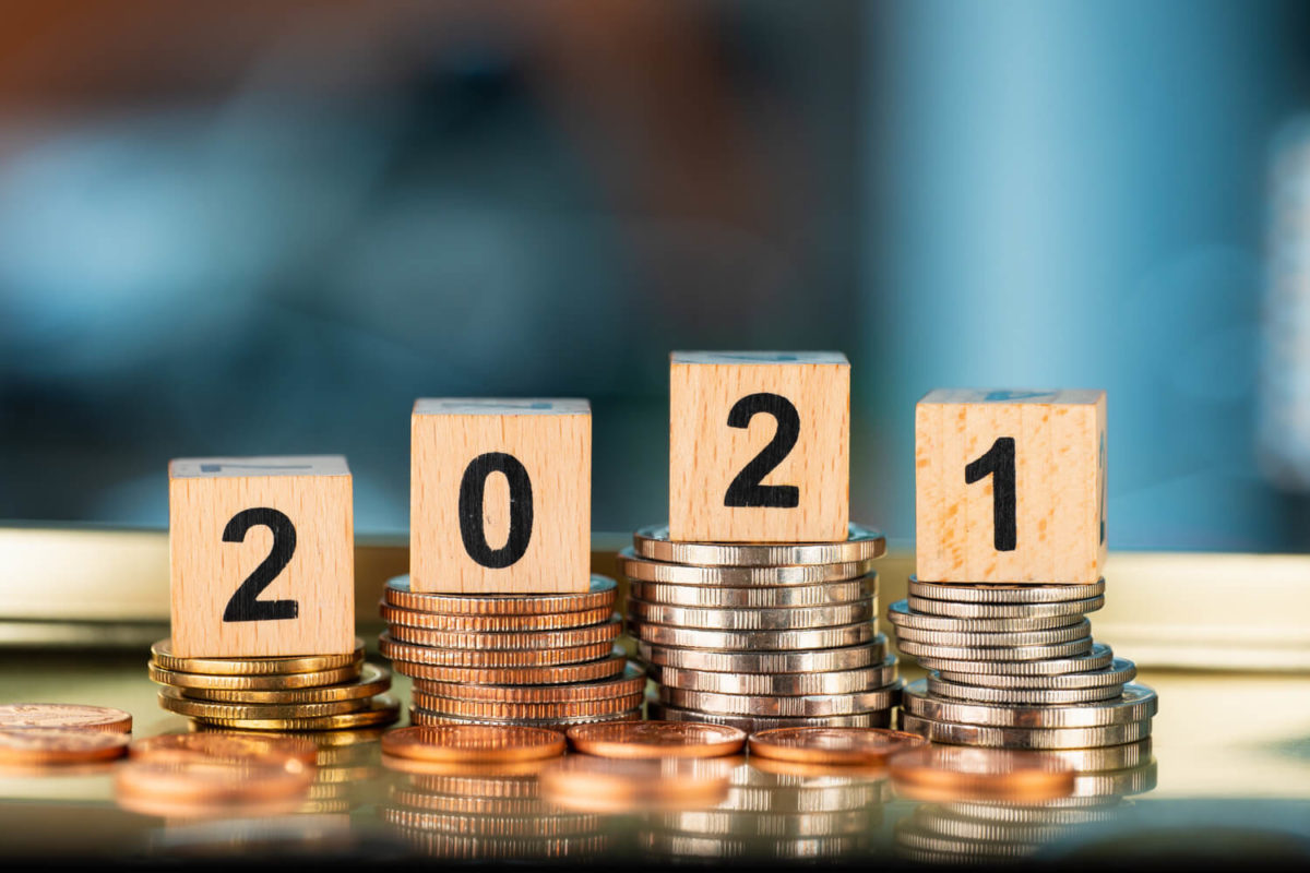 7 Best Financial Goals for the 2021 New Year - F&M Bank